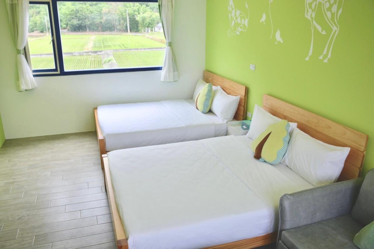 Blue And White Style Holiday B&B Guanshan Exterior photo