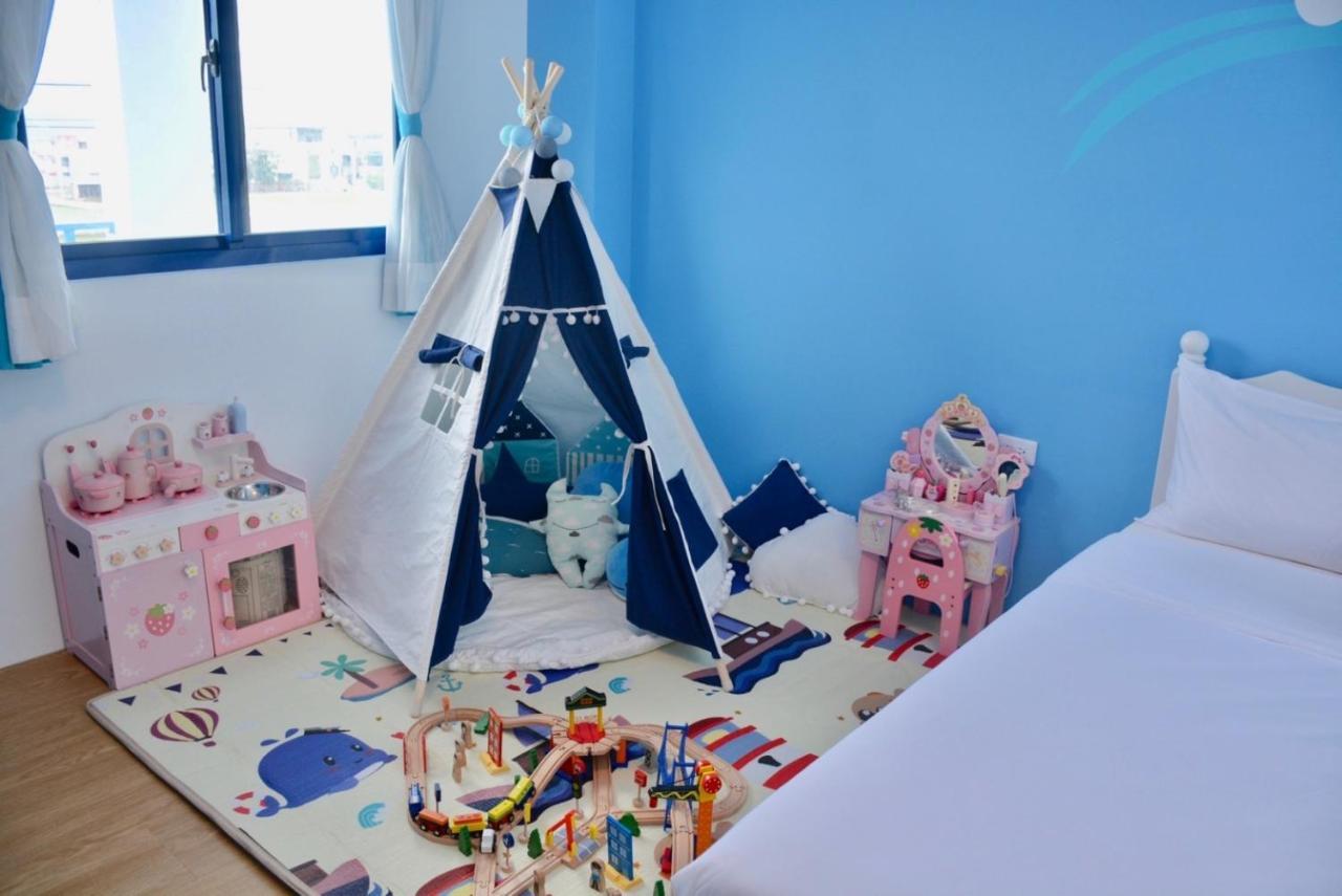 Blue And White Style Holiday B&B Guanshan Exterior photo